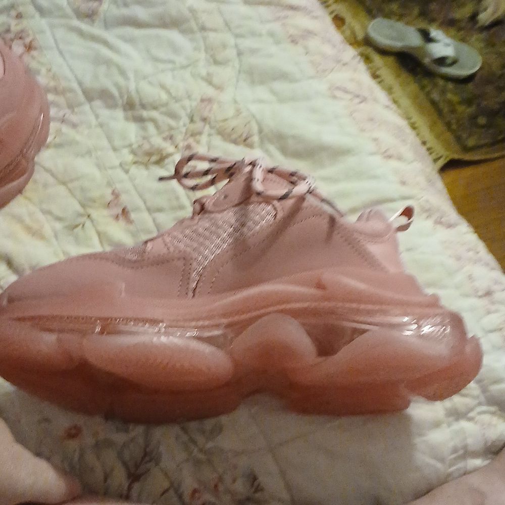 Balenciaga   - Picture 8 of 12